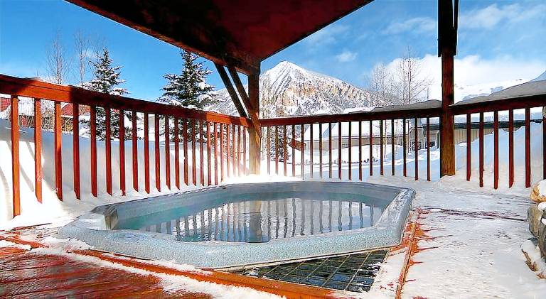 Lovely lodge with sauna, garden & jacuzzi | Dogs allowed — photo 3