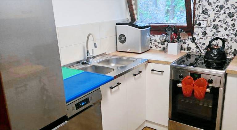 Beautiful vacation home with pool | Pets are welcome — photo 2