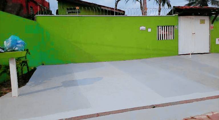 House with pool, garden & patio in Itanhaém