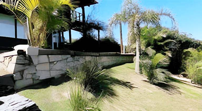 Chalet with yard & grill in Imbituba