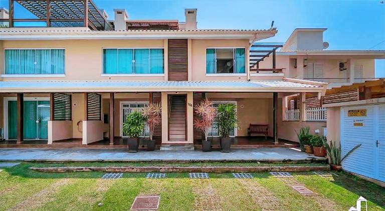 Pleasant apartment | Next to the beach | Pet-friendly in Bombinhas