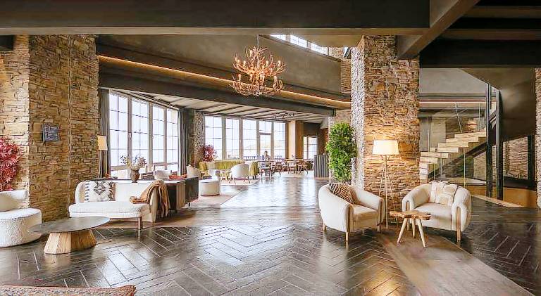 The Mountains Hotel — photo 4