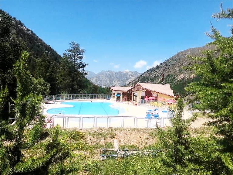 Studio Isola 2000