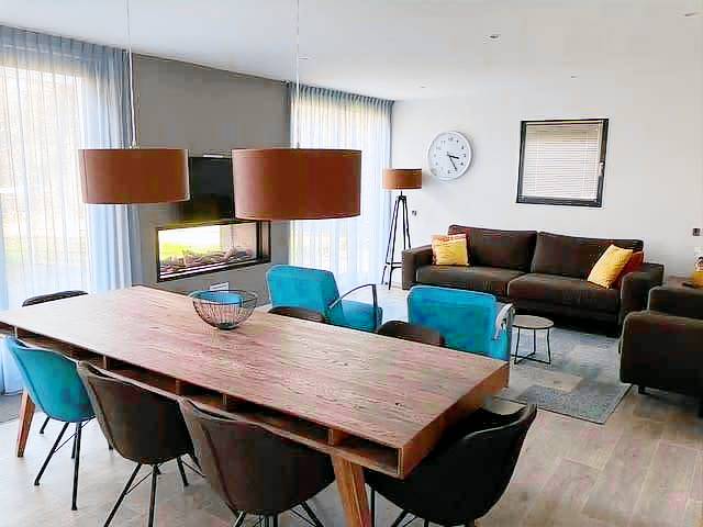 Vacation home with terrace & yard — photo 2