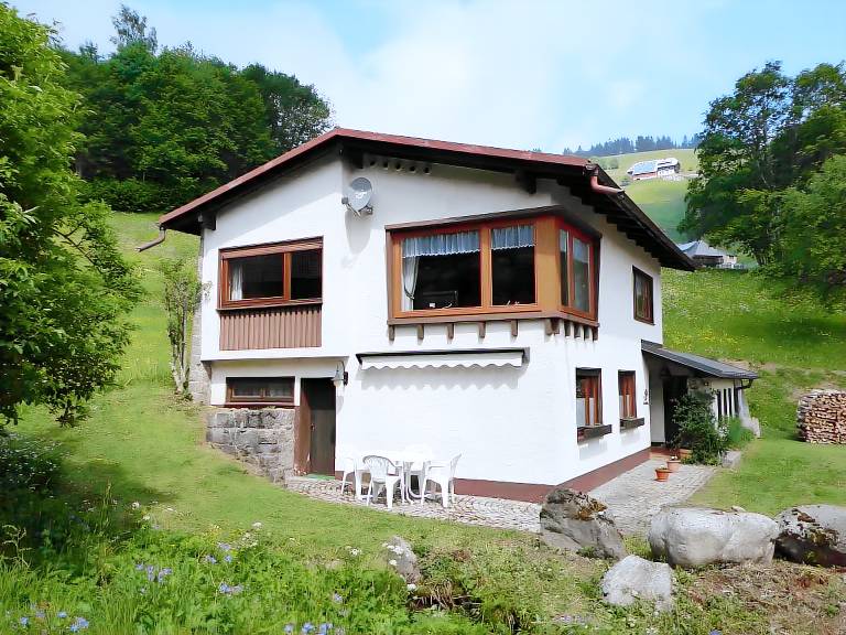 Holiday Home 'Am Bach' with Mountain View, Private Terrace and Wi-Fi — photo 2