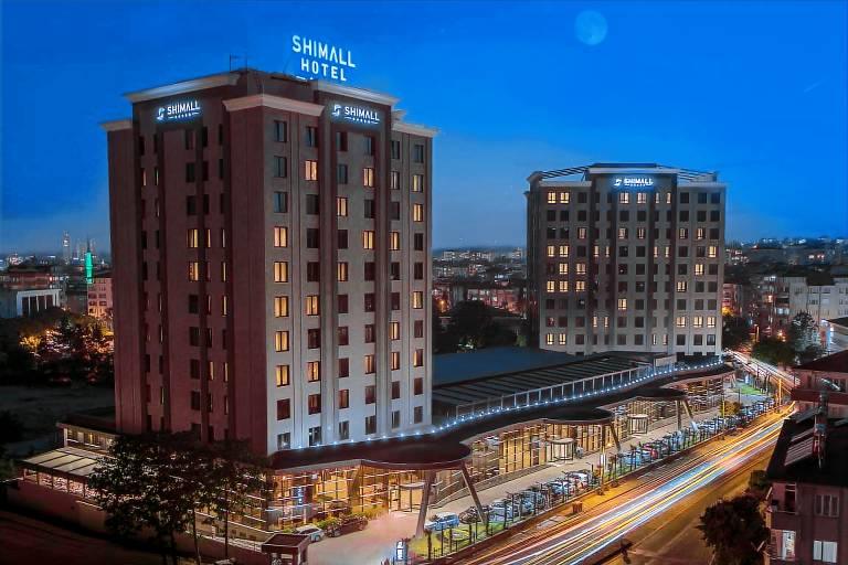 Shimall Deluxe Hotel