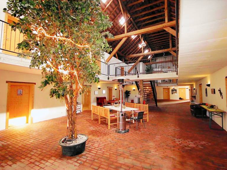 Landgut mit Dachterrasse