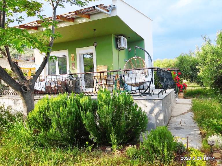 Ferienhaus  Eleftheres