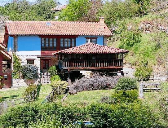 Cottage Pruneda