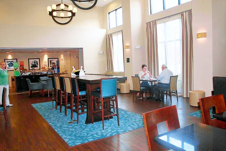 Hampton Inn & Suites Baton Rouge/Port Allen — photo 5