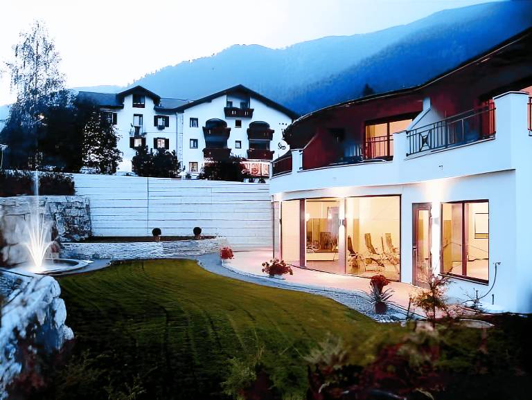 Wellnesshotel Liun B&B in Val Muestair