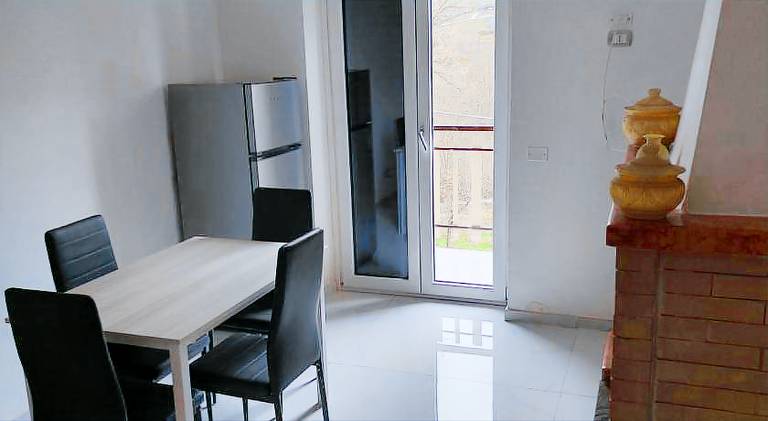 Apartment with garden & patio — photo 5