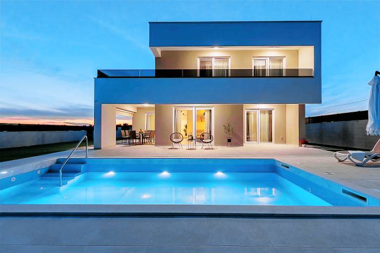 Stunning Villa Marea with a private pool in Zadar