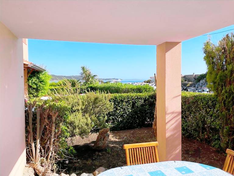 Rental apartment with pool — photo 3