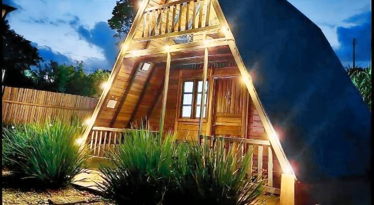 Chalet with hot tub, yard & barbeque | Good for workation | Pets are welcome — photo 4