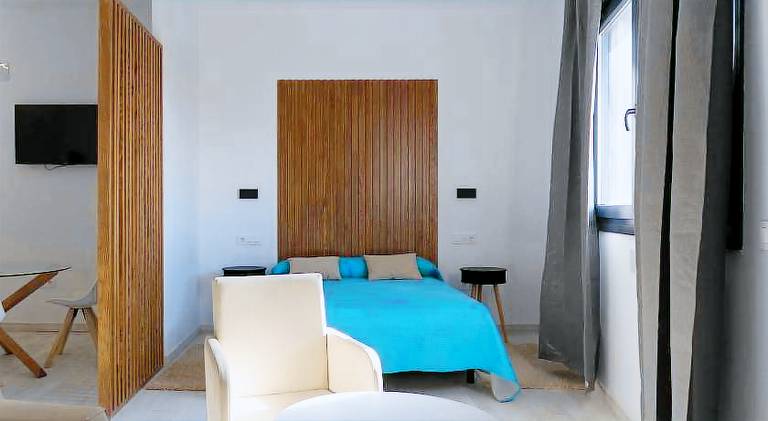 Holiday apartment with terrace — photo 2