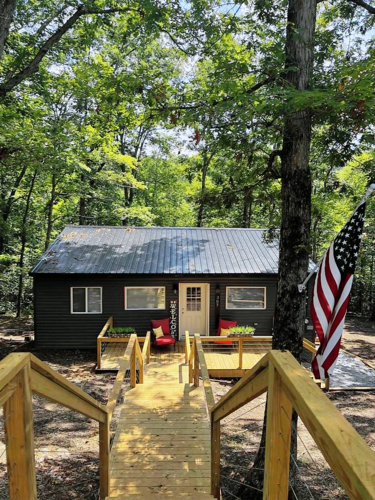 Cabin  Clarkson