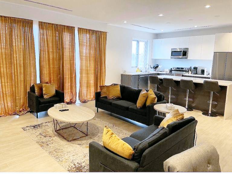 Condo The Grove