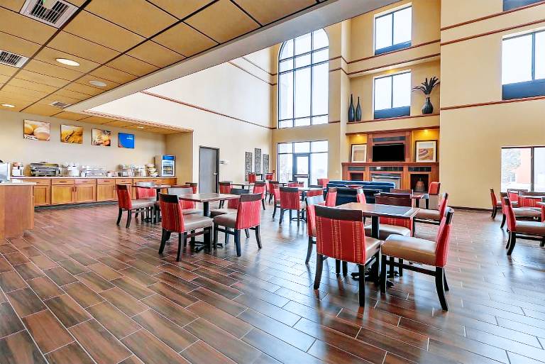 Comfort Inn & Suites Goodland — photo 3