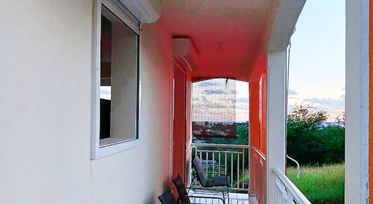Vacation home with barbecue — photo 3