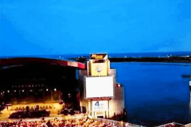 Jones Beach Hotel
