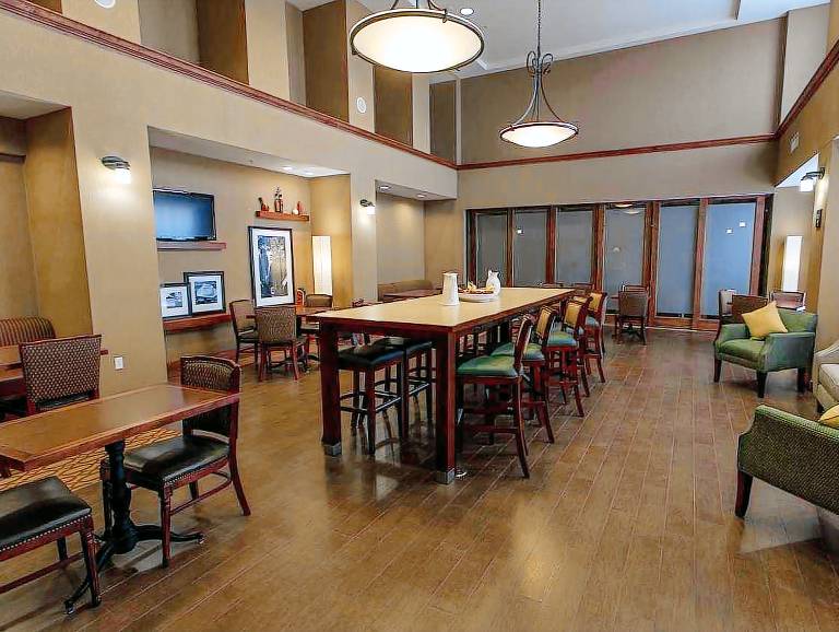 Hampton Inn & Suites Phoenix Surprise
