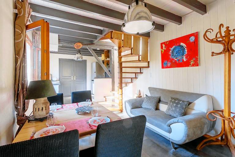 Children-friendly house with yard & patio | Pets are welcome — photo 2