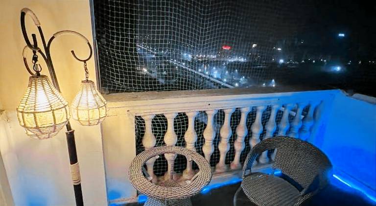 STAY IN NOIDA — photo 4