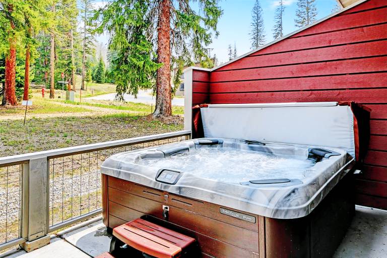 Mountain Cabin 77 I Private Hot Tub I Great Views I Discounted Attractions — photo 5