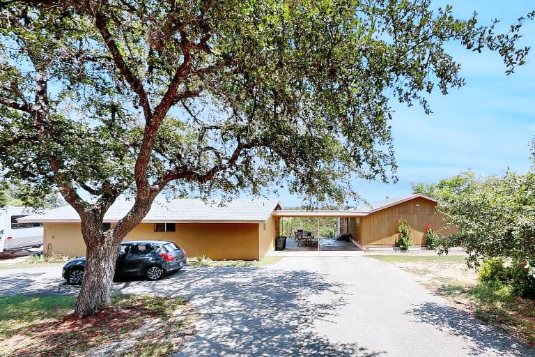 House  Lago Vista