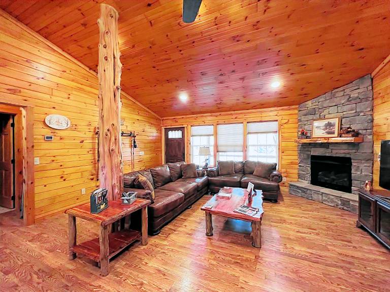 Cabin Spencer
