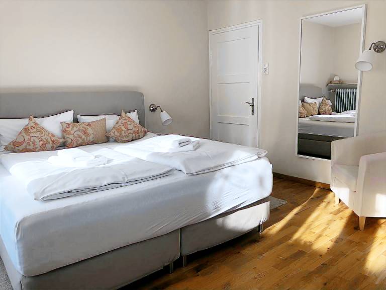 Fully equipped rental apartment with patio & garden | Pet-friendly — photo 3