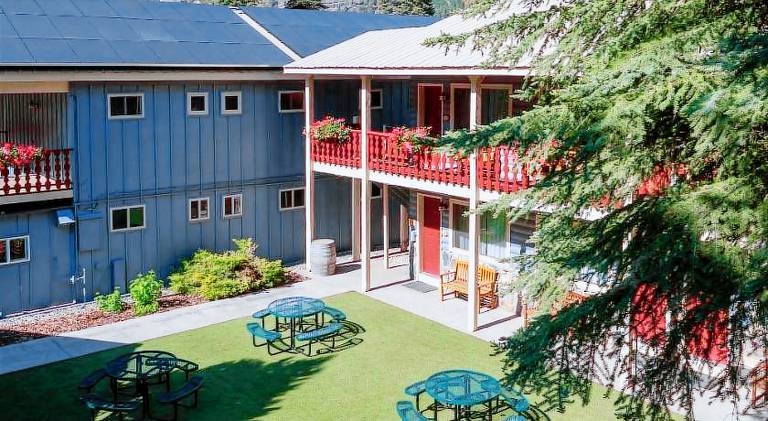 Box Canyon Lodge and Hot Springs — photo 4