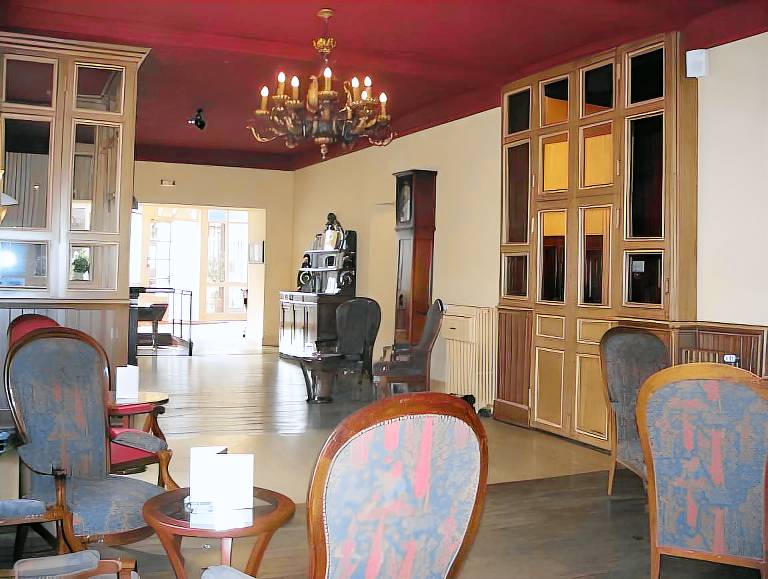 Hotel Au Pavillon du Frene in Millau