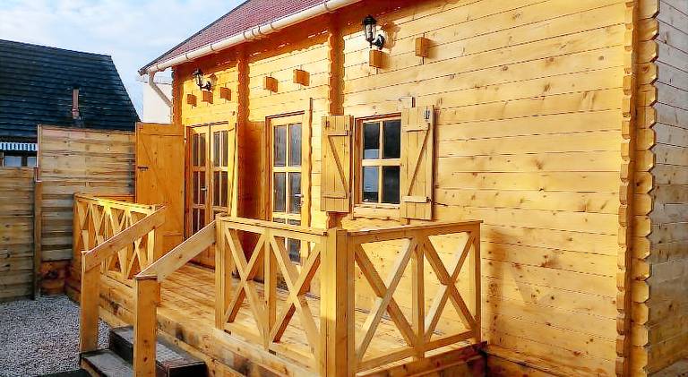 Chalet with 1 room for 3 persons in Olivet