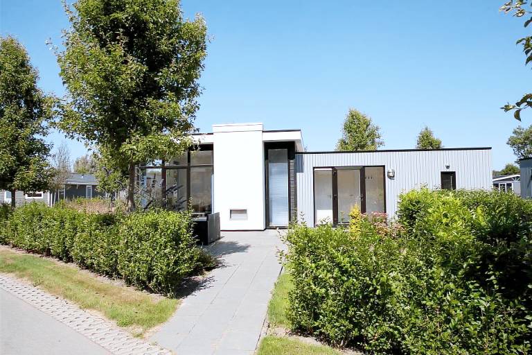 Chalet with 2 bedrooms and a terrace