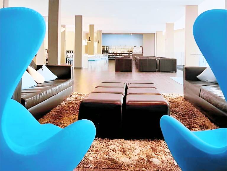 Motel One Hamburg-Altona — photo 2