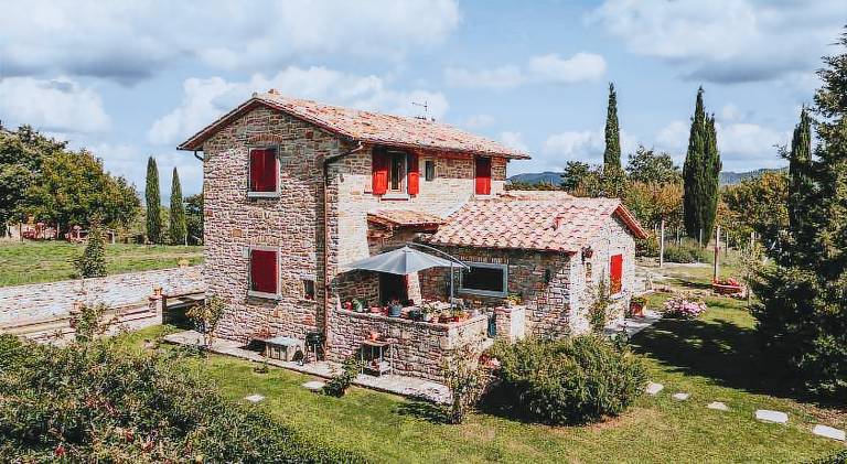 Villa with pool in Cortona