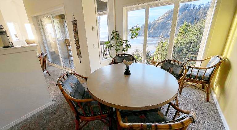 Lovely serviced apartment with barbeque, garden & patio | Beach nearby | Dogs allowed — photo 3