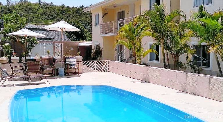 Vacation home with barbeque, yard & private pool | Good for workation in Porto Seguro