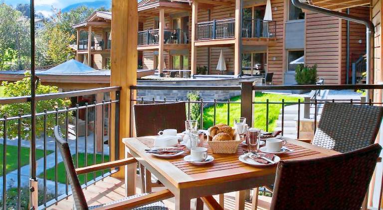 Serviced apartment with terrace, sauna & yard | Pets are welcome — photo 2
