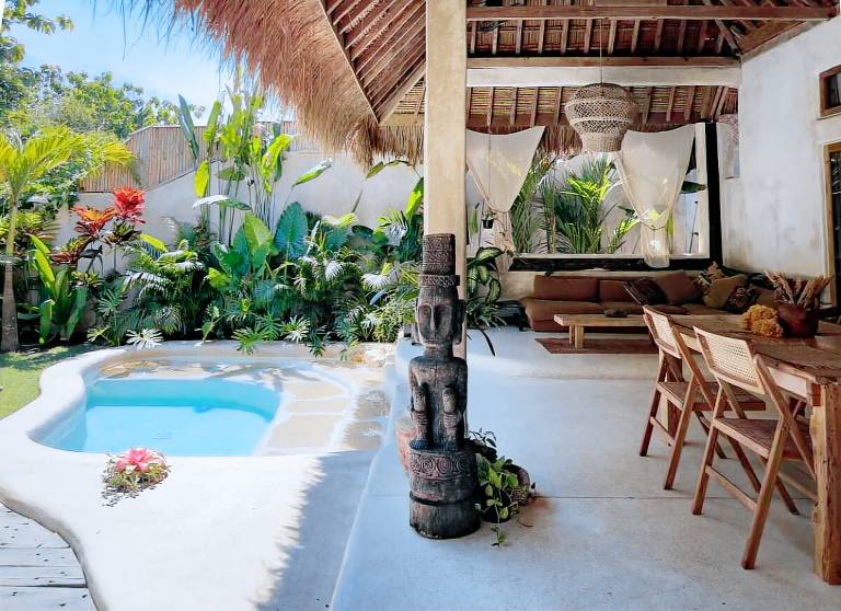 Tropical Villa with Exotic Pool, Bingin Uluwatu in Bali