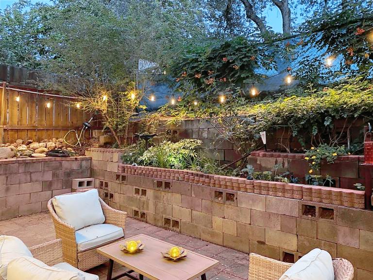 Rental apartment with 1 room for 4 persons in Redding, CA