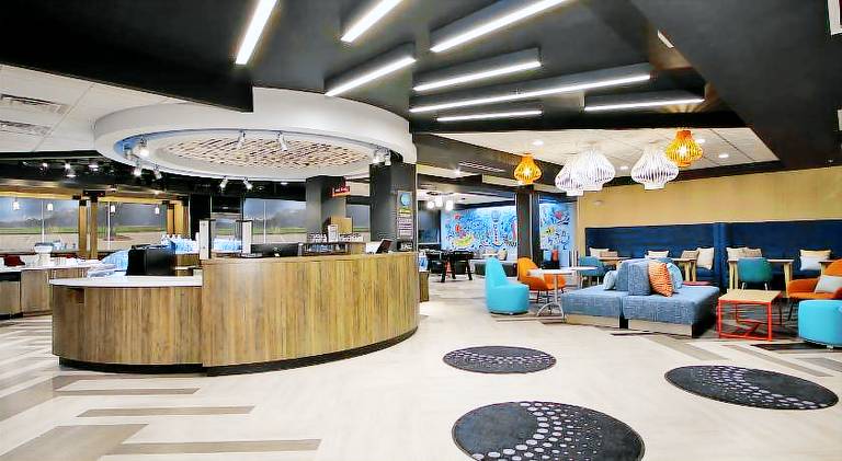 Tru by Hilton Bryan College Station — photo 5