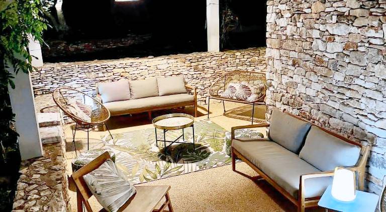 Fully equipped charming villa with terrace, yard & BBQ | Pets allowed — photo 4
