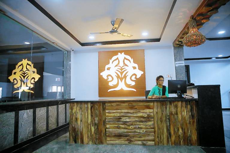 LOKIS FOREST INN — photo 2