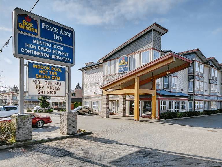 Best Western Peace Arch Inn in Surrey, BC