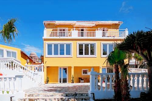 360 m² Villa