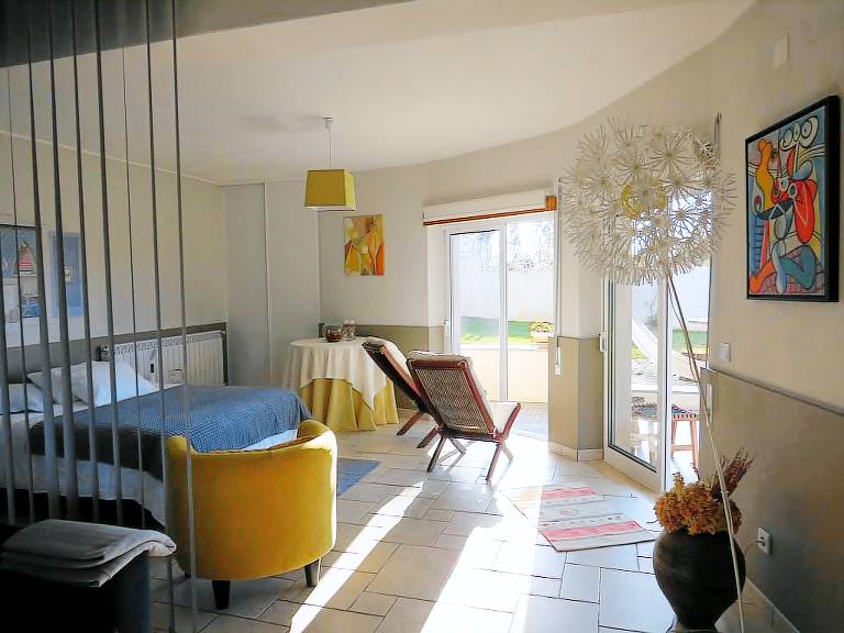 Casa  Secarias