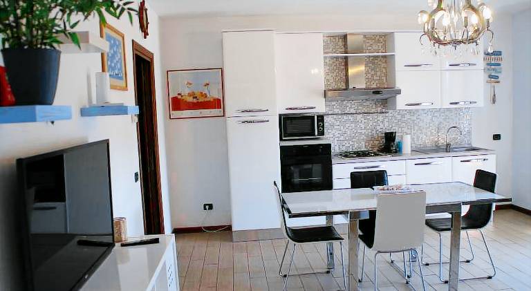 Rental apartment with pool — photo 5